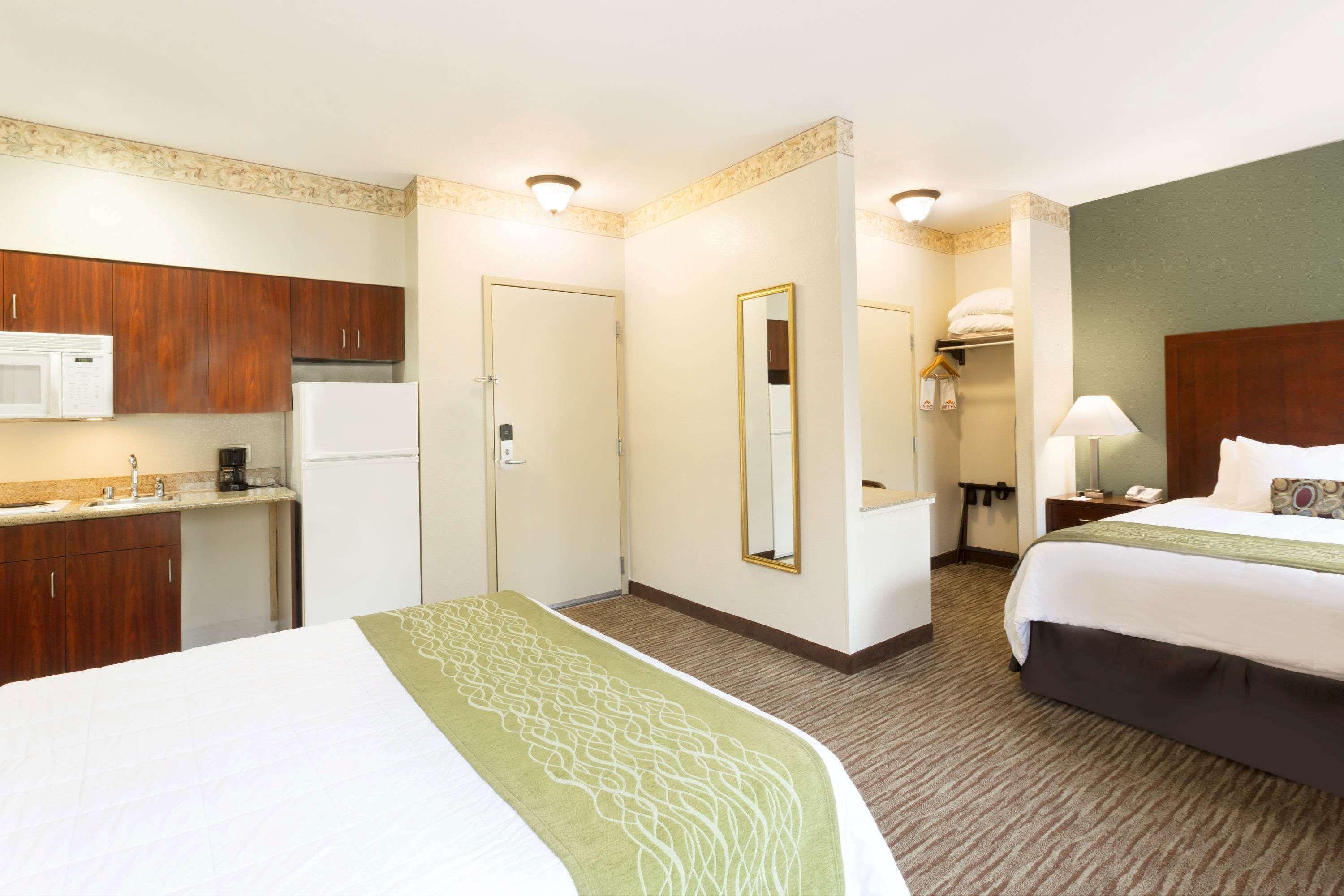 Hawthorn Suites By Wyndham Rancho Cordova/Folsom Exteriör bild