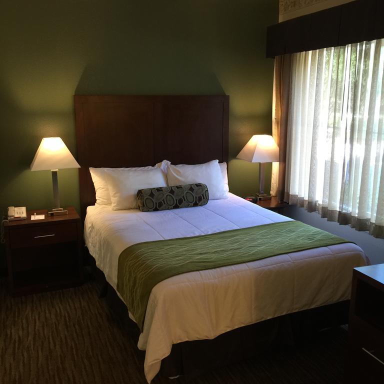Hawthorn Suites By Wyndham Rancho Cordova/Folsom Exteriör bild